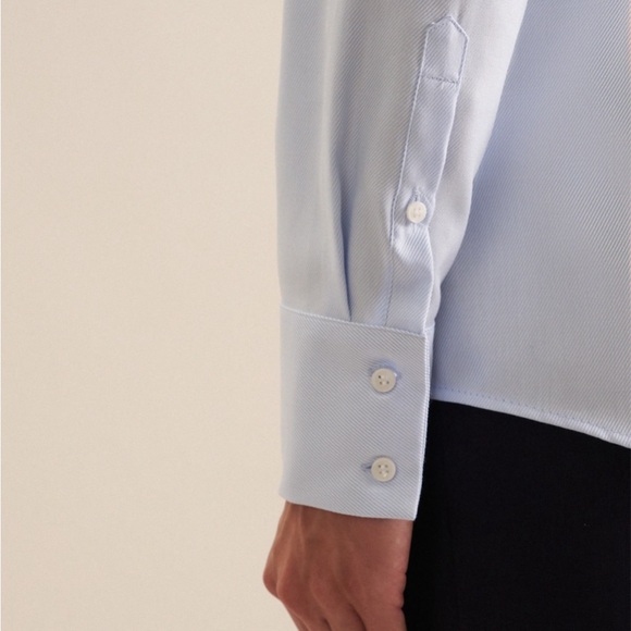 NWT - Seidensticker Blue Twill Chalice Blouse - Size DE36 - Picture 4 of 6